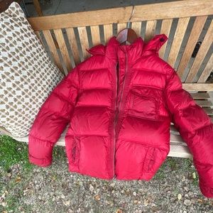 Converse down puffer hooded red jacket. Men’s small.